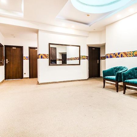 Chandīgarh Fabhotel Le Monarque מראה חיצוני תמונה